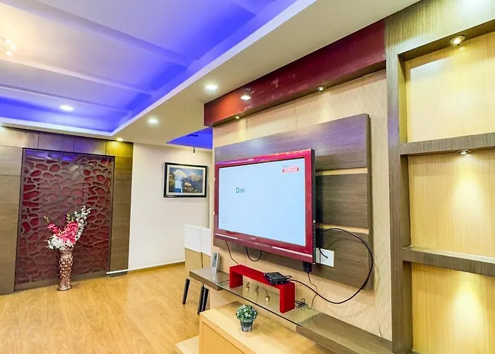 Here's A Luxe Abode